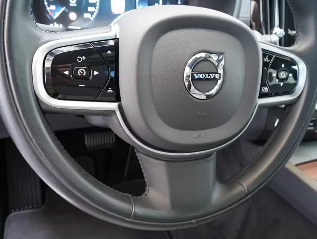 Volvo V60 Kombi B4 B Plus Bright LED/PANO/LM19"/360° 03/2022-photo-8