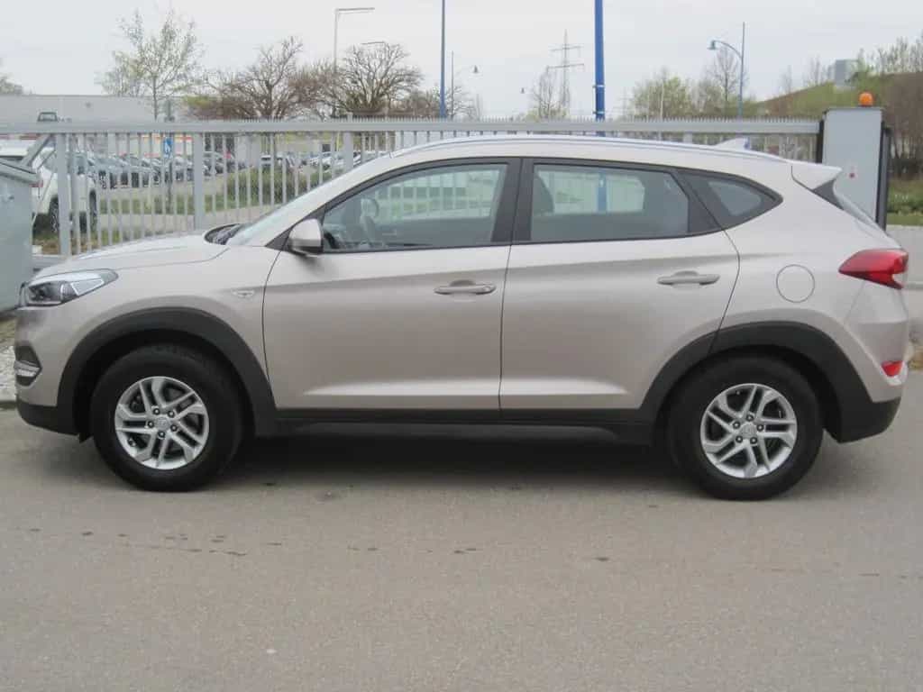 Hyundai TUCSON blue Classic 2WD 05/2018-photo-10