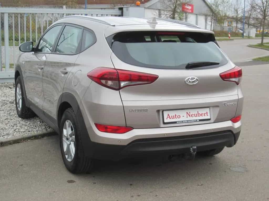 Hyundai TUCSON blue Classic 2WD 05/2018-photo-17
