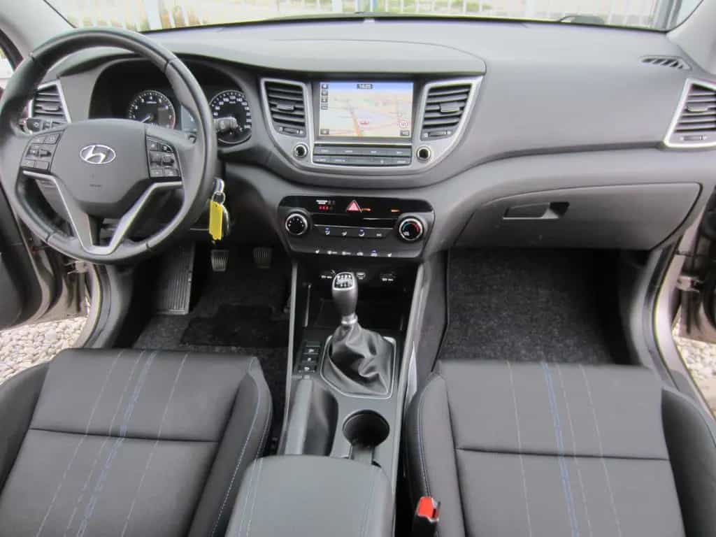 Hyundai TUCSON blue Classic 2WD 05/2018-photo-2