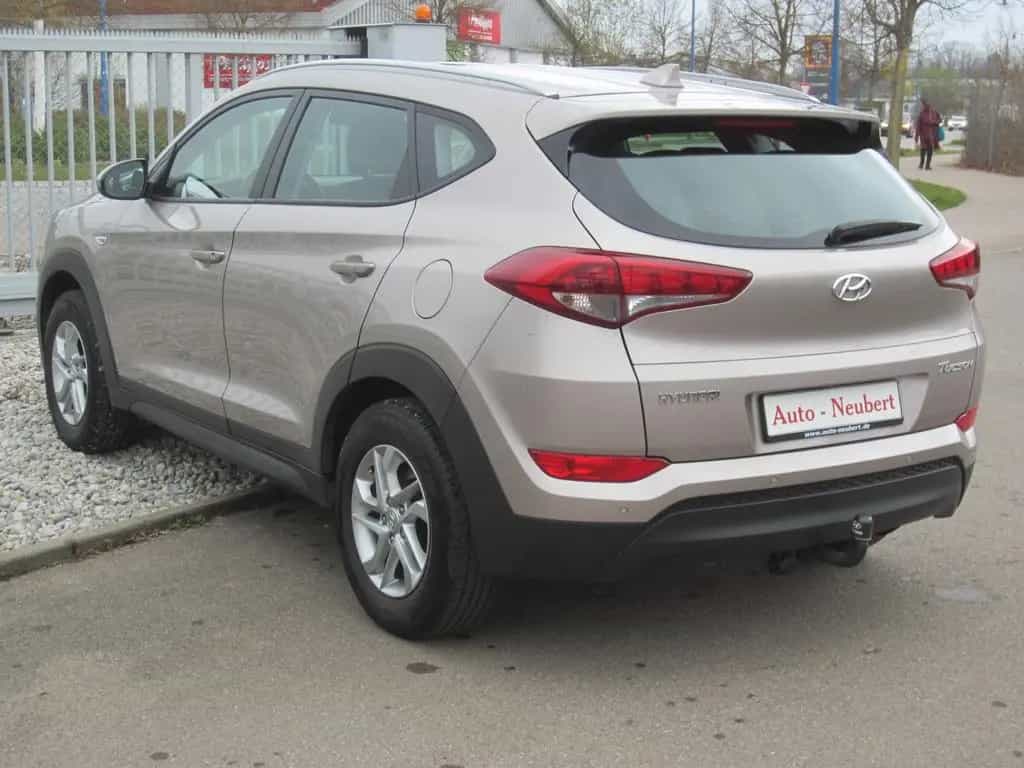 Hyundai TUCSON blue Classic 2WD 05/2018-photo-3