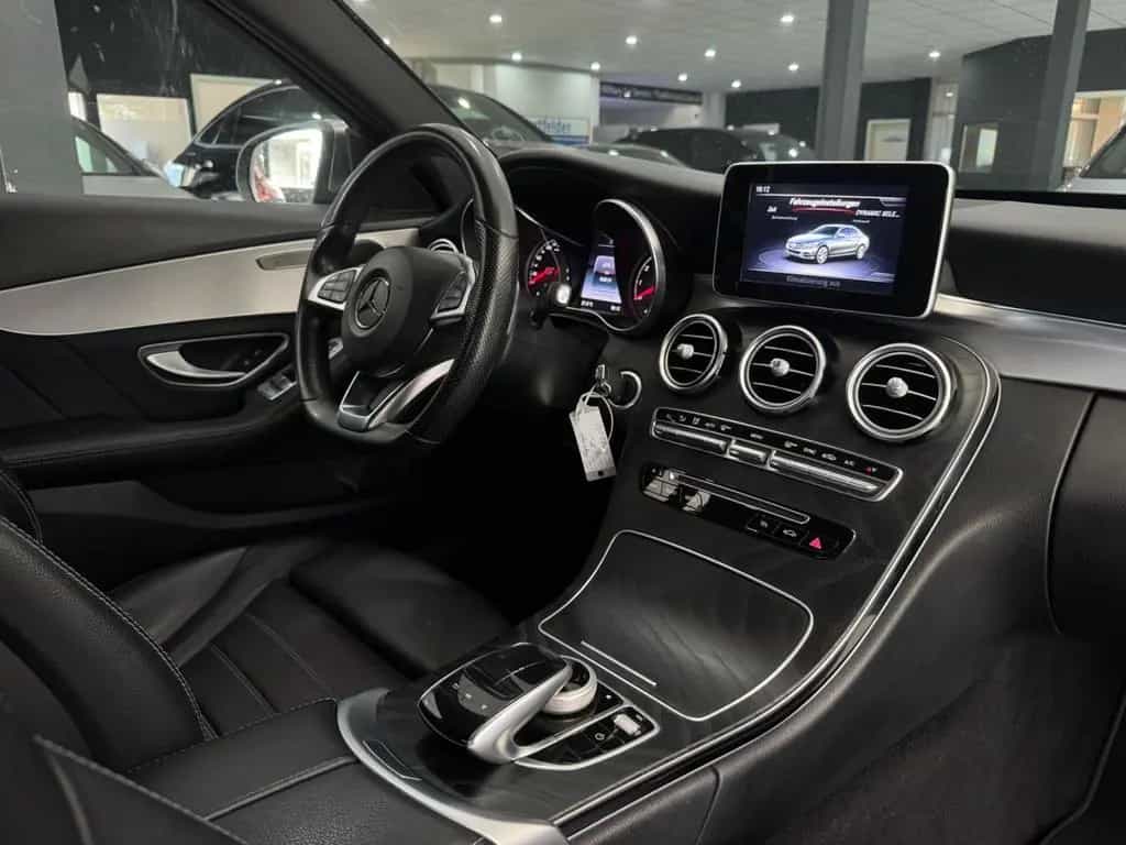 Mercedes-Benz C 200 *AMG-LINE*EDITION*CAM*LEDER*AMBI*TOTW*19Z* 11/2018-photo-11