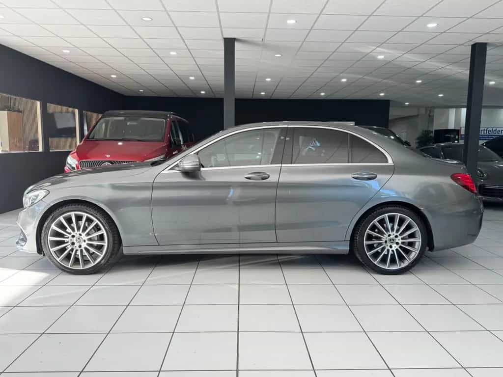 Mercedes-Benz C 200 *AMG-LINE*EDITION*CAM*LEDER*AMBI*TOTW*19Z* 11/2018-photo-3