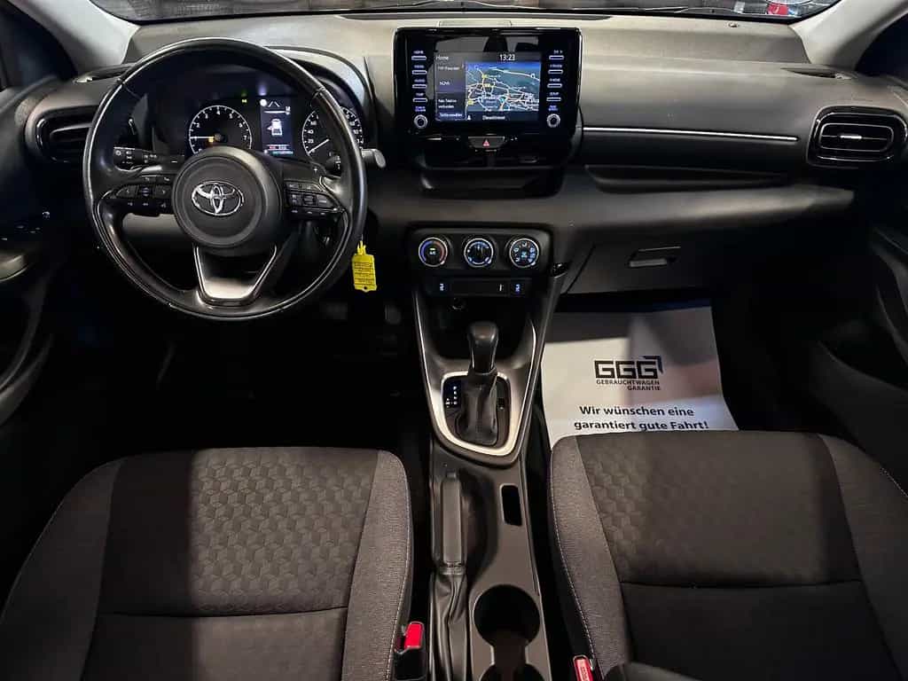 Toyota Yaris Comfort *Automatik + Kamera + Navigation 06/2021-photo-10