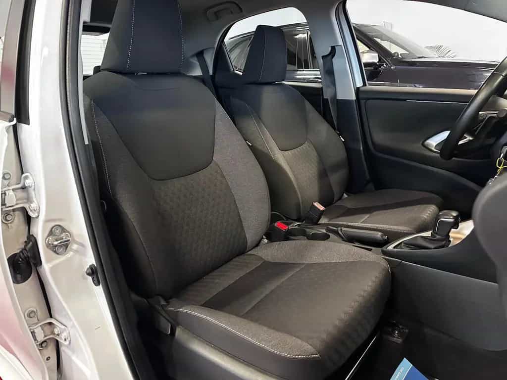 Toyota Yaris Comfort *Automatik + Kamera + Navigation 06/2021-photo-13