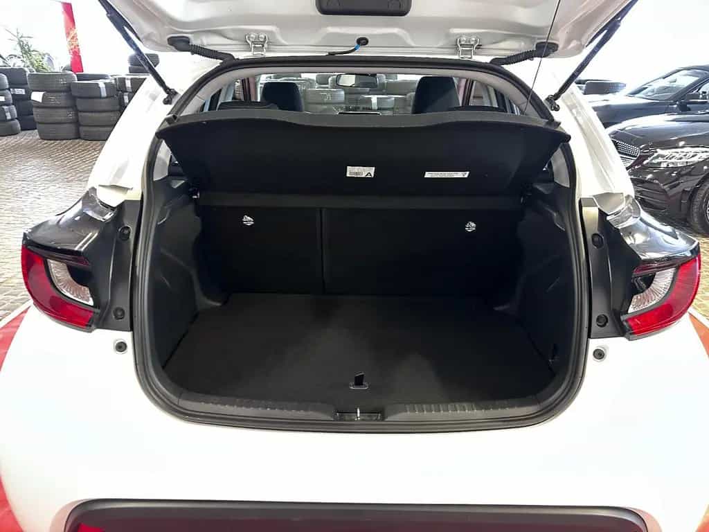 Toyota Yaris Comfort *Automatik + Kamera + Navigation 06/2021-photo-21