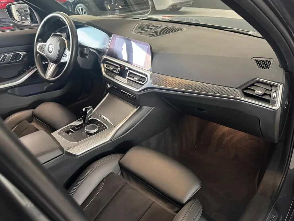 BMW 320 d xDrive Touring M Sport Auto 09/2021-photo-11