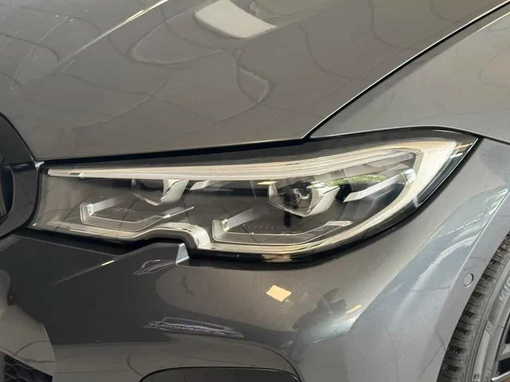 BMW 320 d xDrive Touring M Sport Auto 09/2021-photo-22