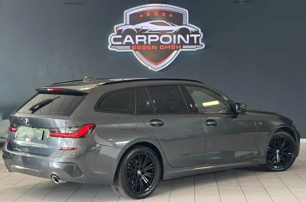 BMW 320 d xDrive Touring M Sport Auto 09/2021-photo-5