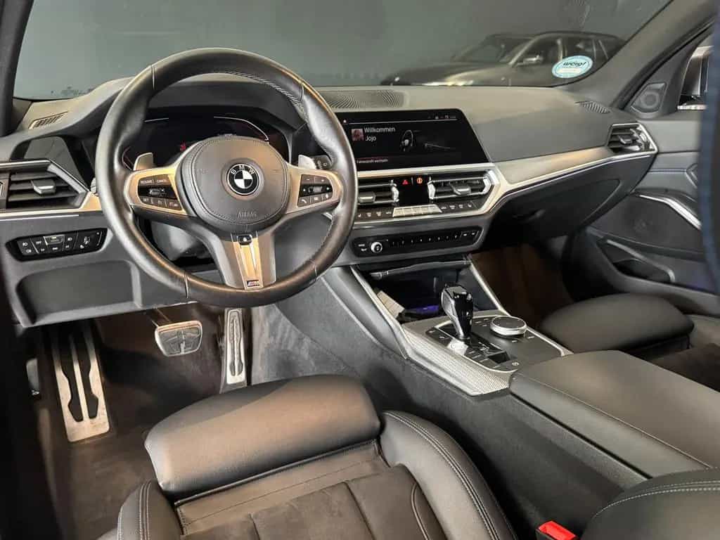 BMW 320 d xDrive Touring M Sport Auto 09/2021-photo-9