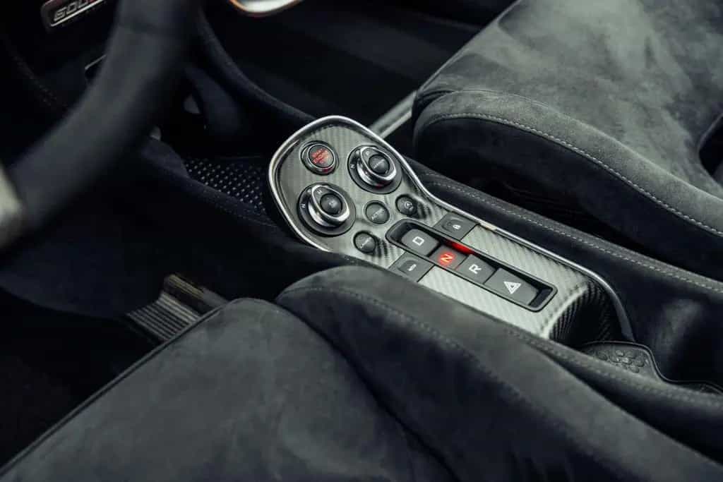 McLaren 600LT Coupé 3.8 V8 SSG 05/2020-photo-12