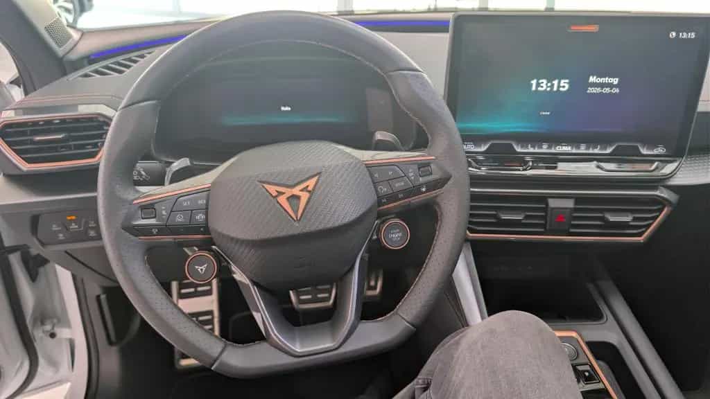 Cupra Leon Sportstourer 1.5 eTSI ACC*EL.HECK*LED* 12/2025-photo-24