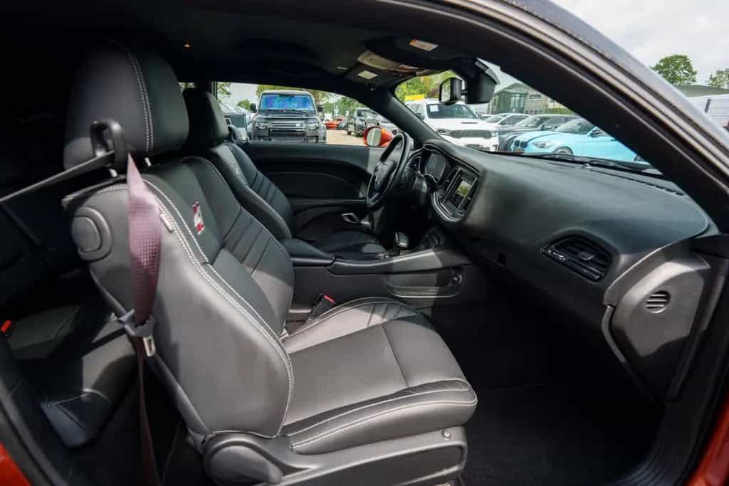 Dodge Challenger SXT 3.6-Aut/Leder/Navi/Cam/ 06/2021-photo-28