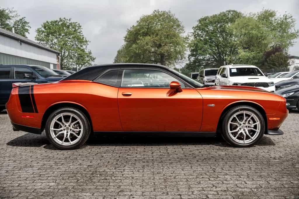 Dodge Challenger SXT 3.6-Aut/Leder/Navi/Cam/ 06/2021-photo-3