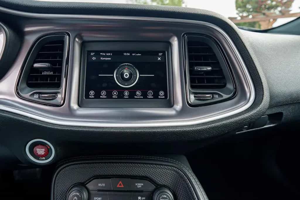 Dodge Challenger SXT 3.6-Aut/Leder/Navi/Cam/ 06/2021-photo-39