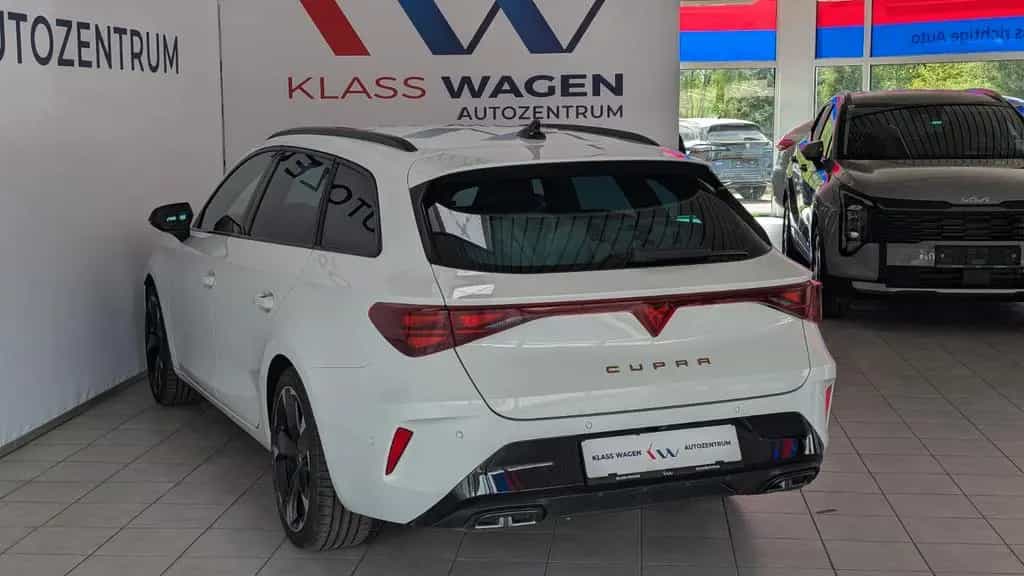 Cupra Leon Sportstourer 1.5 eTSI ACC*EL.HECK*LED* 12/2025-photo-11