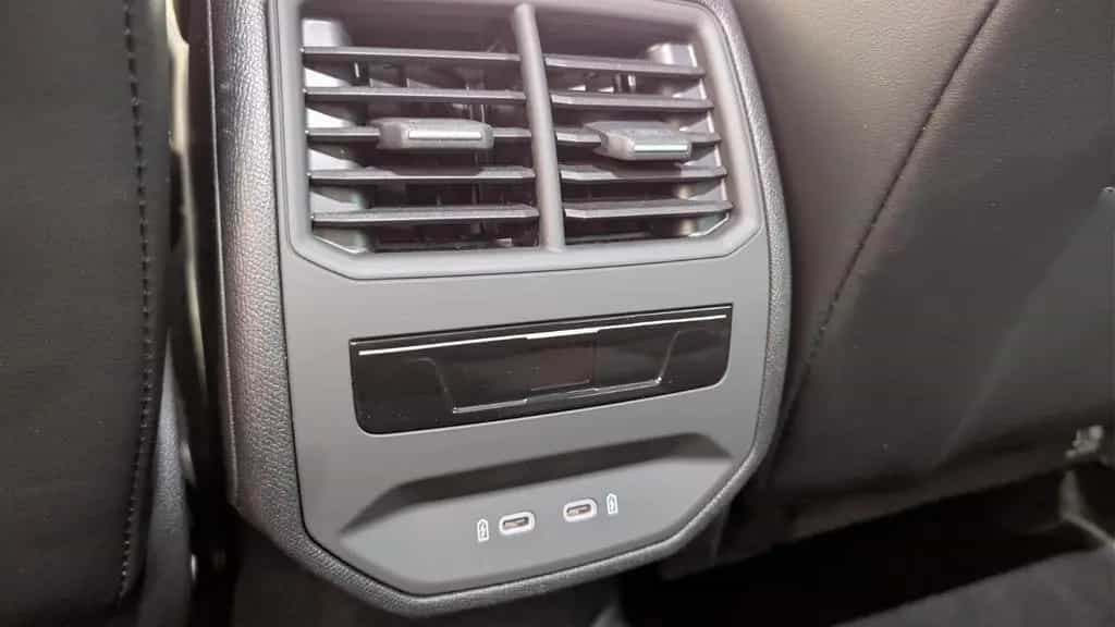 Cupra Leon Sportstourer 1.5 eTSI ACC*EL.HECK*LED* 12/2025-photo-26