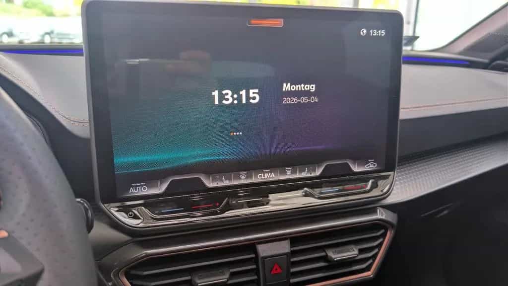 Cupra Leon Sportstourer 1.5 eTSI ACC*EL.HECK*LED* 12/2025-photo-32