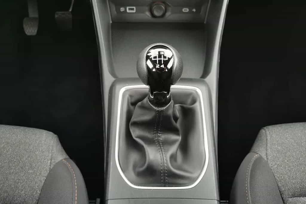 MG MG3 1.5 T Comfort|NAV|LED|PDC+Kamera|Metallic 04/2025-photo-12