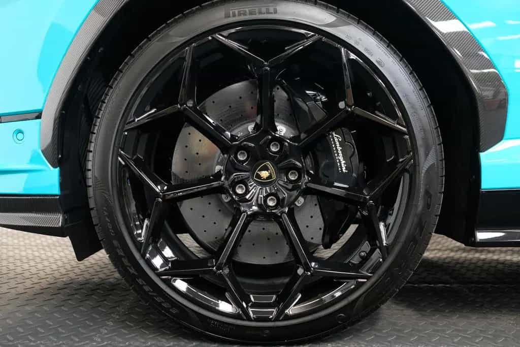 Lamborghini Urus Performante/CARBON/B&O/PANO/AKRAPOVIC/ADAS 02/2025-photo-32