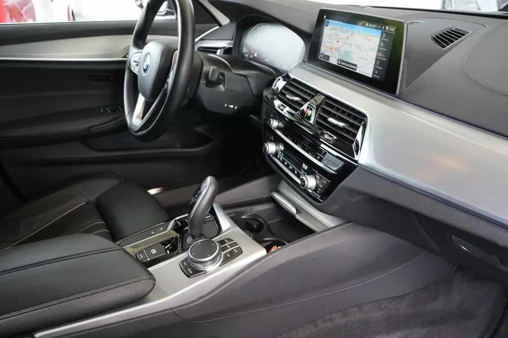 BMW 520 d xDrive Luxury Line ACC HuD 360KAM Memory 1 12/2019-photo-10