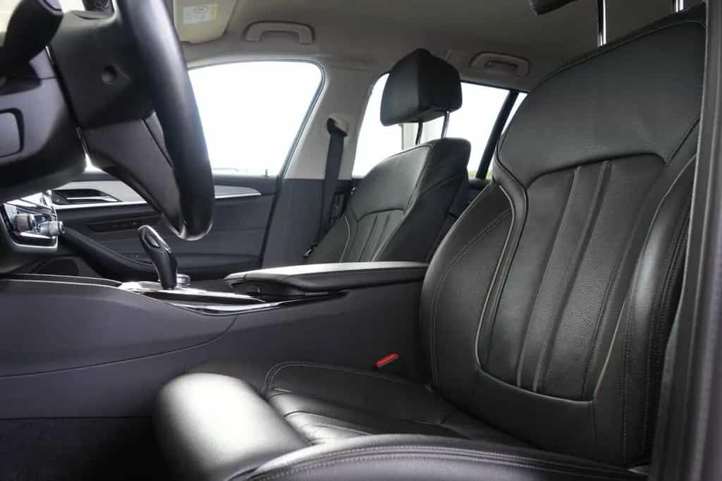 BMW 520 d xDrive Luxury Line ACC HuD 360KAM Memory 1 12/2019-photo-11