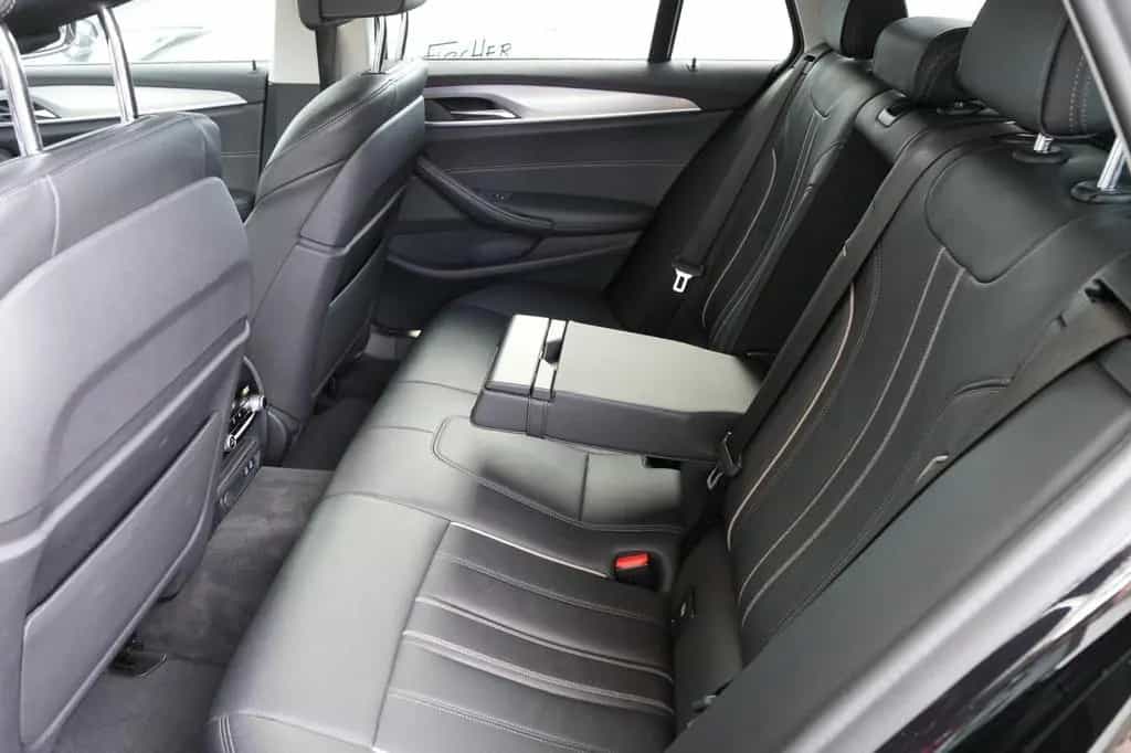 BMW 520 d xDrive Luxury Line ACC HuD 360KAM Memory 1 12/2019-photo-13