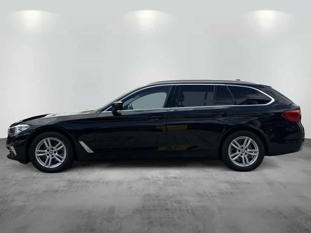 BMW 520 d xDrive Luxury Line ACC HuD 360KAM Memory 1 12/2019-photo-2