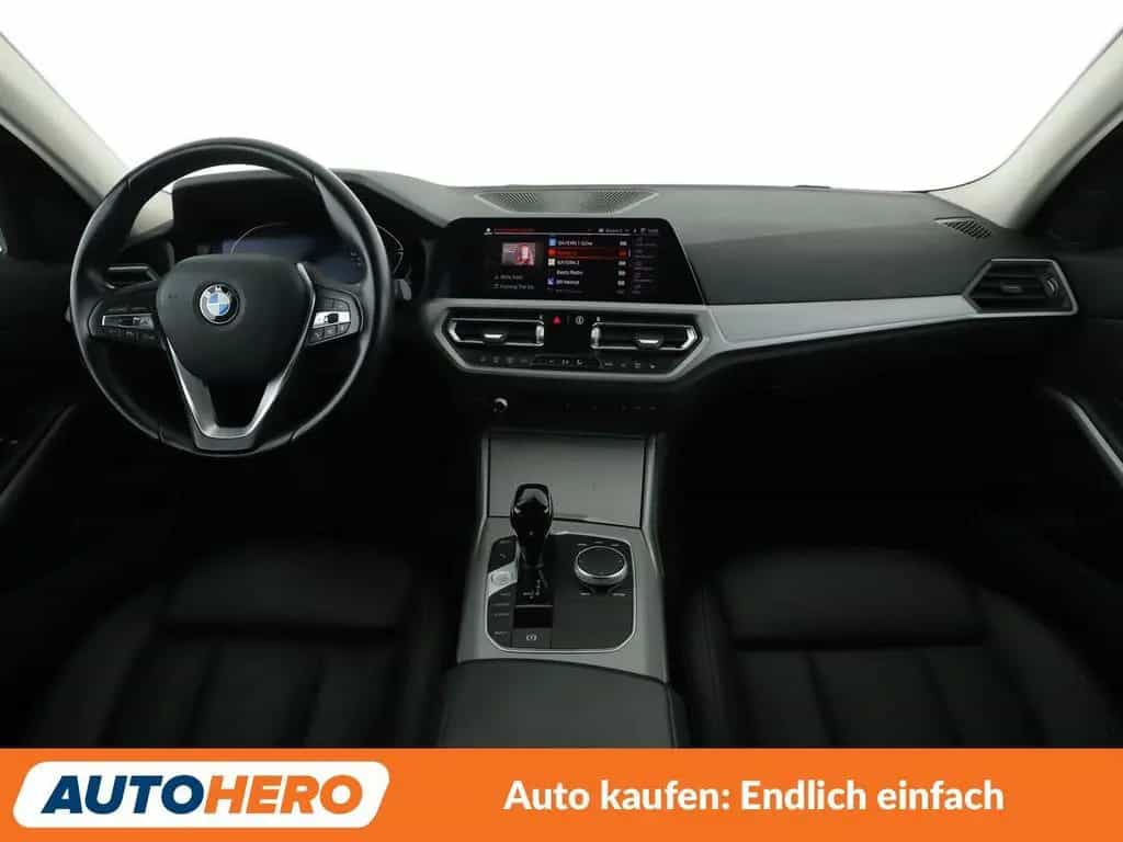 BMW 318 3er 318d Aut.*NAVI*ACC*PDC*SHZ*LIM*KLIMA* 10/2021-photo-11