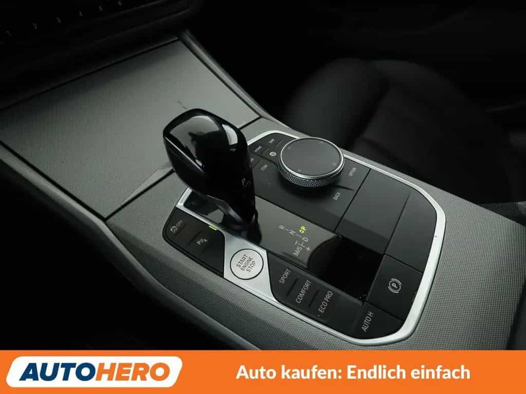 BMW 318 3er 318d Aut.*NAVI*ACC*PDC*SHZ*LIM*KLIMA* 10/2021-photo-24
