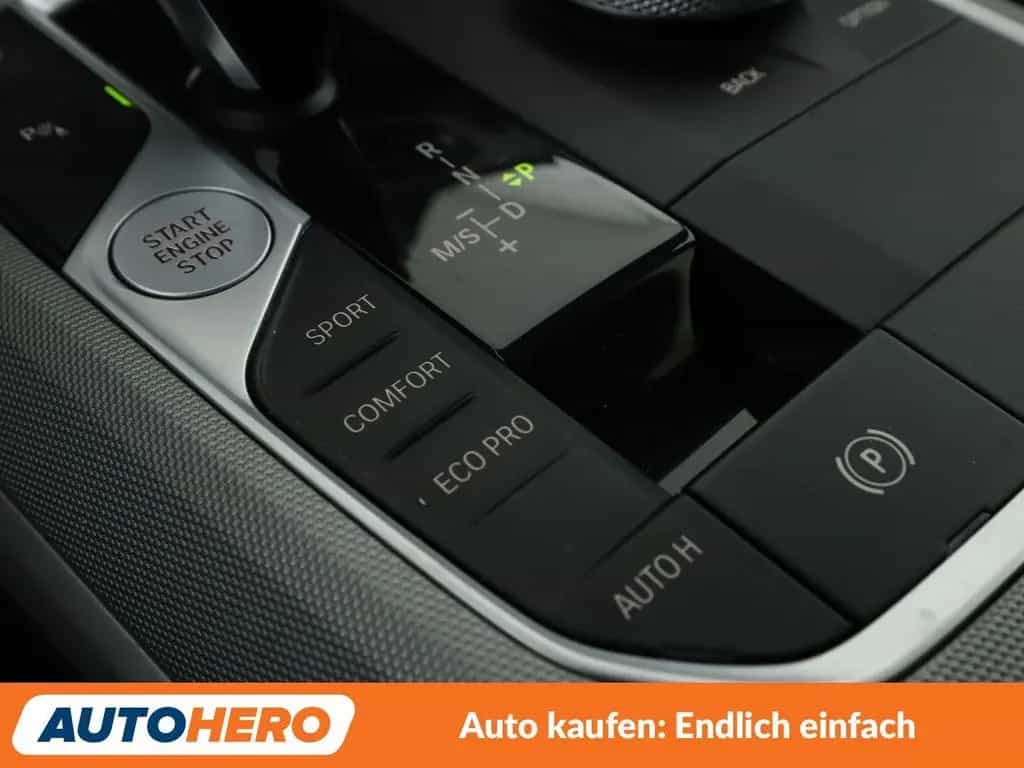BMW 318 3er 318d Aut.*NAVI*ACC*PDC*SHZ*LIM*KLIMA* 10/2021-photo-27