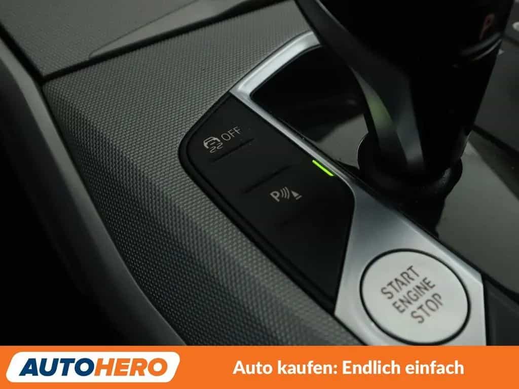 BMW 318 3er 318d Aut.*NAVI*ACC*PDC*SHZ*LIM*KLIMA* 10/2021-photo-28