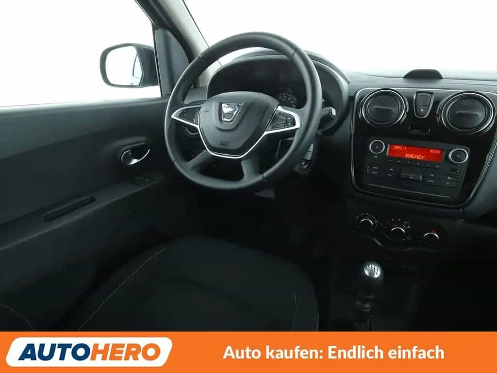 Dacia Lodgy 1.3 TCe Comfort *TEMPO*SHZ*AHK*KLIMA* 08/2021-photo-12