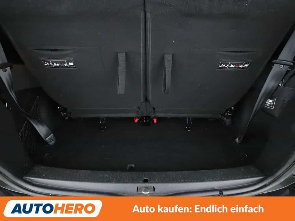 Dacia Lodgy 1.3 TCe Comfort *TEMPO*SHZ*AHK*KLIMA* 08/2021-photo-17