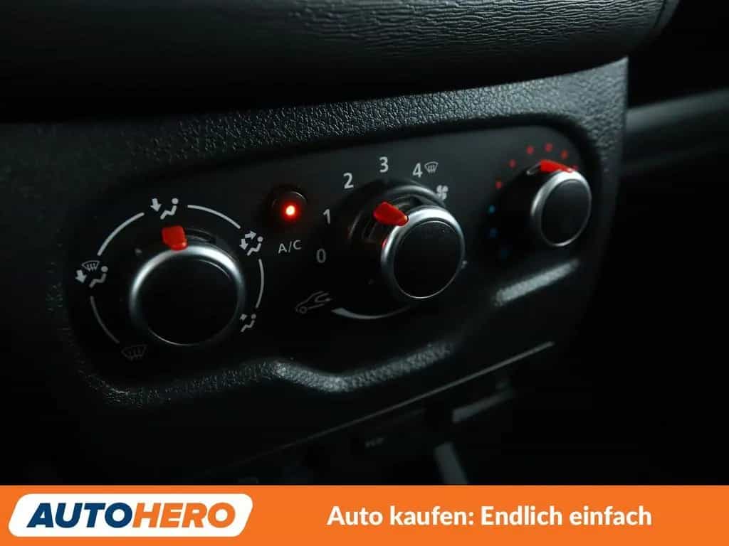 Dacia Lodgy 1.3 TCe Comfort *TEMPO*SHZ*AHK*KLIMA* 08/2021-photo-21
