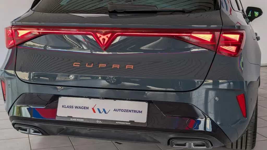 Cupra Leon Sportstourer 1.5 eTSI ACC*EL.HECK*LED* 12/2025-photo-15
