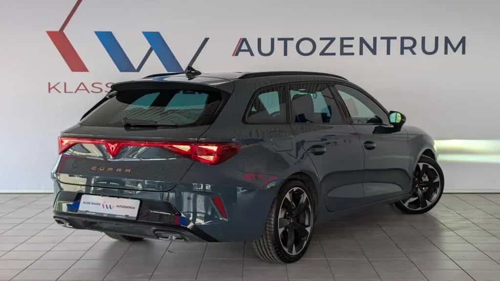 Cupra Leon Sportstourer 1.5 eTSI ACC*EL.HECK*LED* 12/2025-photo-3