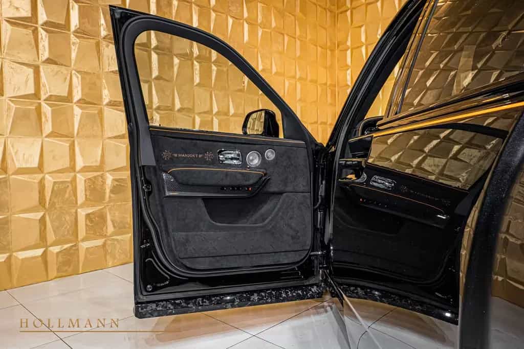 Rolls-Royce Cullinan SERIES II by MANSORY EMPEROR SIGNATURE null-photo-18