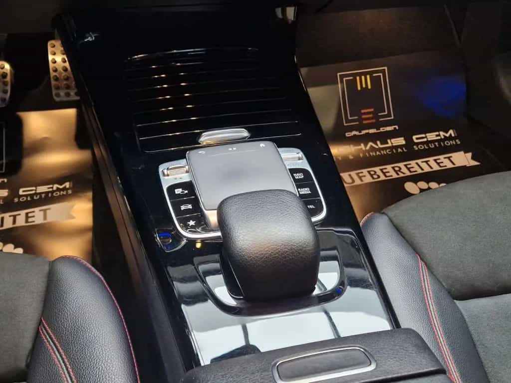 Mercedes-Benz CLA 220 AMG-Line*Matt Grau*Panorama*18"AMG* 07/2019-photo-16