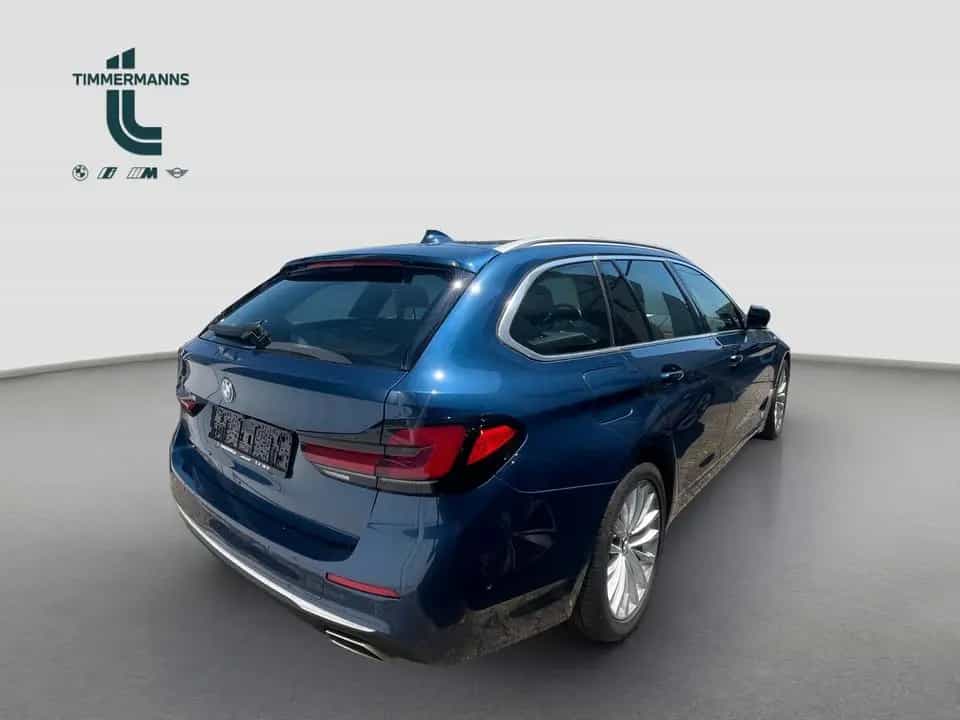 BMW 520 d xDrive Touring Navi Leder Tempom.aktiv 03/2022-photo-3