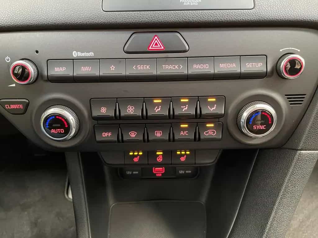 Kia Sportage 1.6 T-GDI Vision 2WD KOM ASS 03/2021-photo-25