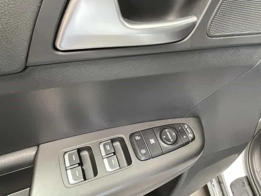 Kia Sportage 1.6 T-GDI Vision 2WD KOM ASS 03/2021-photo-29