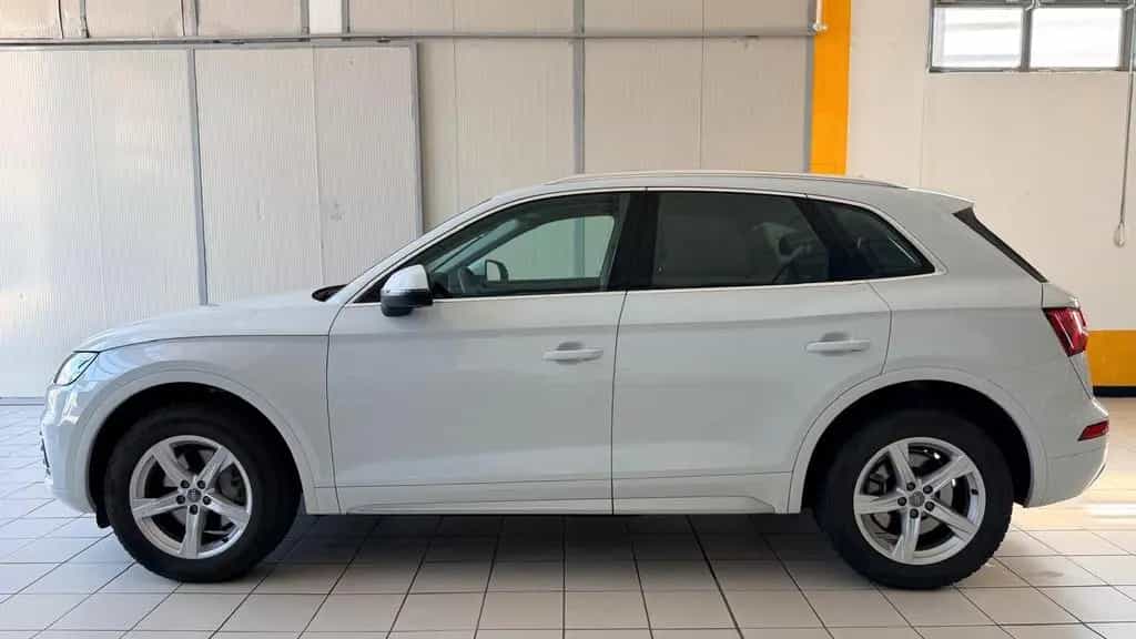 Audi Q5 2.0 TDI quattro S tronic Sport 03/2019-photo-7