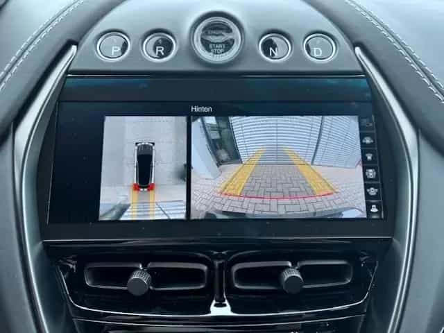 Aston Martin DBX 4.0 V8 04/2022-photo-11