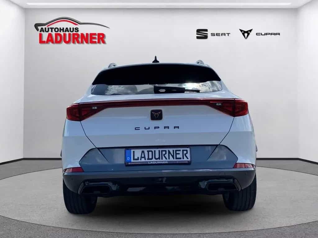Cupra Formentor 1.5 TSI DSG *AHK/Navi/VirtCock/LED/ACC 04/2023-photo-3