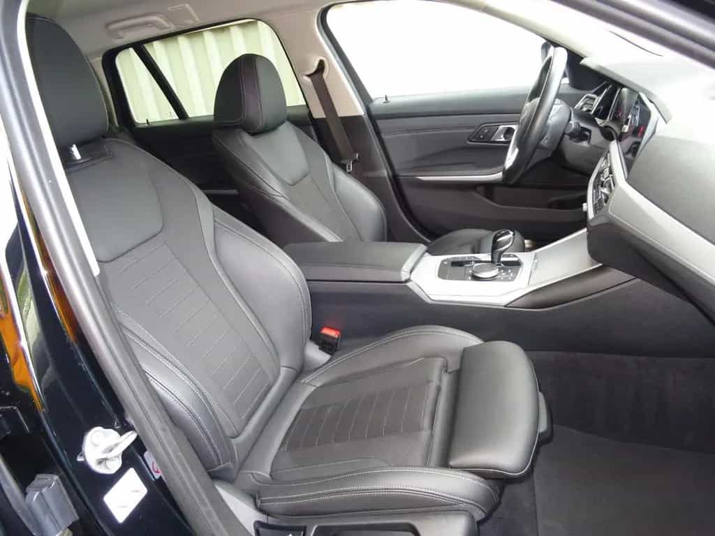 BMW 318 d Touring Aut Advantage Navi LC Pro Leder LED 03/2022-photo-13