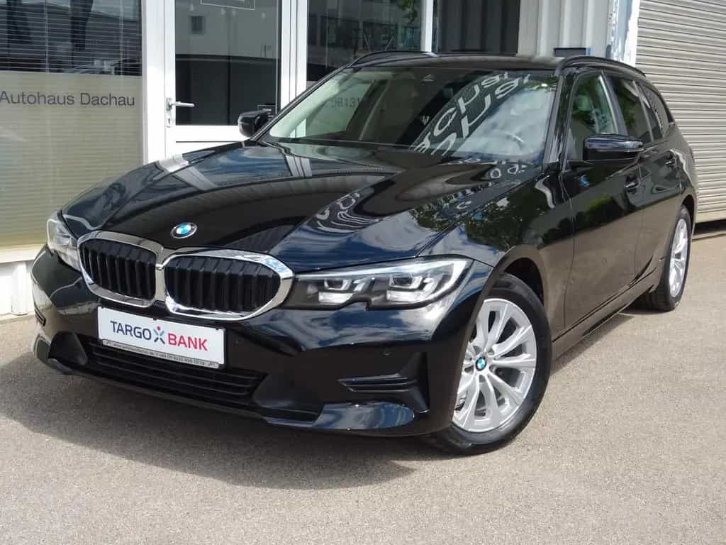 BMW 318 d Touring Aut Advantage Navi LC Pro Leder LED 03/2022-photo-2