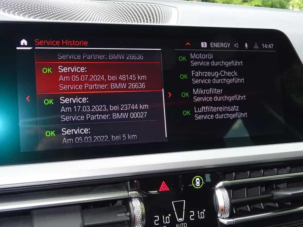 BMW 318 d Touring Aut Advantage Navi LC Pro Leder LED 03/2022-photo-23