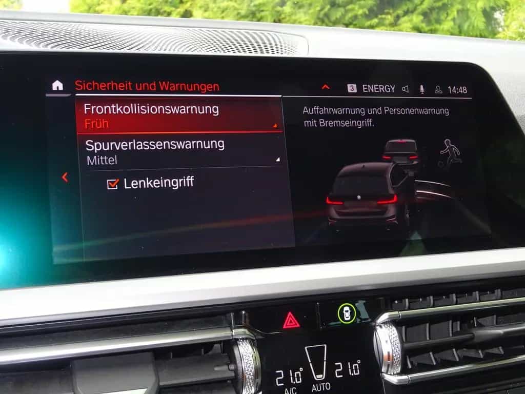 BMW 318 d Touring Aut Advantage Navi LC Pro Leder LED 03/2022-photo-24