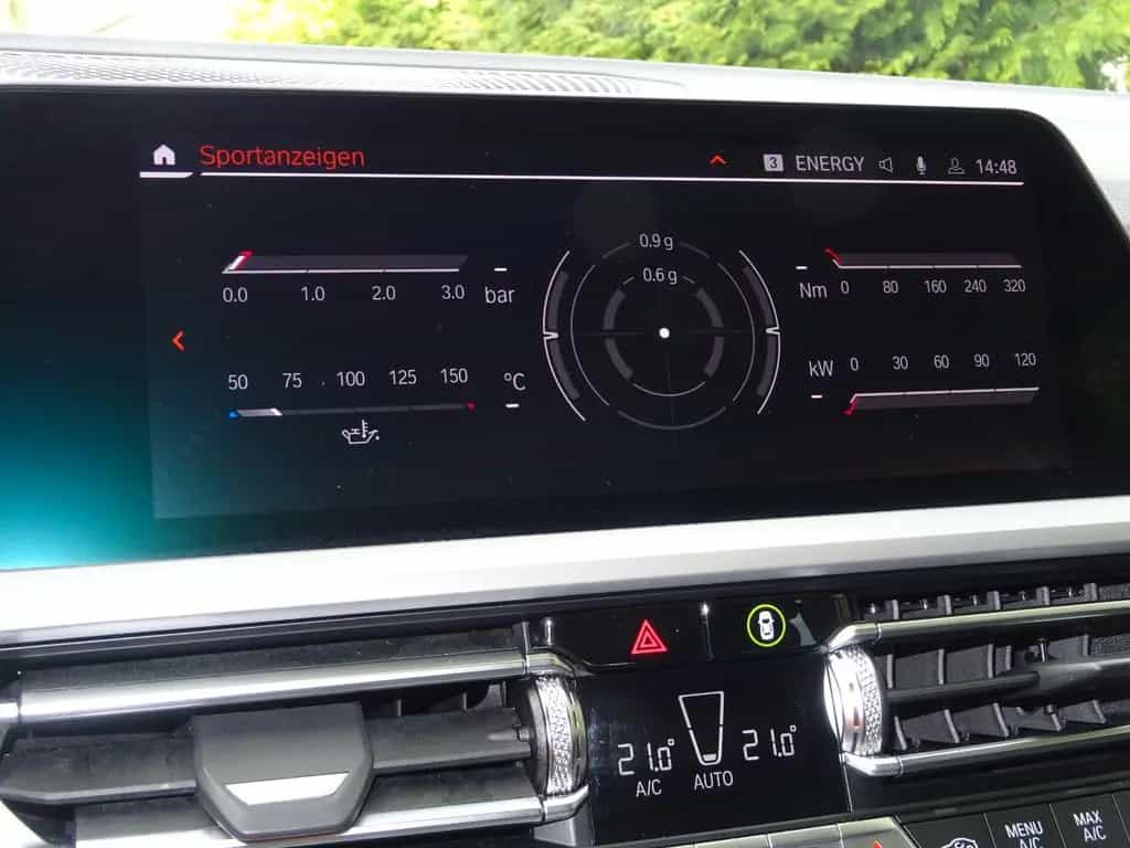 BMW 318 d Touring Aut Advantage Navi LC Pro Leder LED 03/2022-photo-26